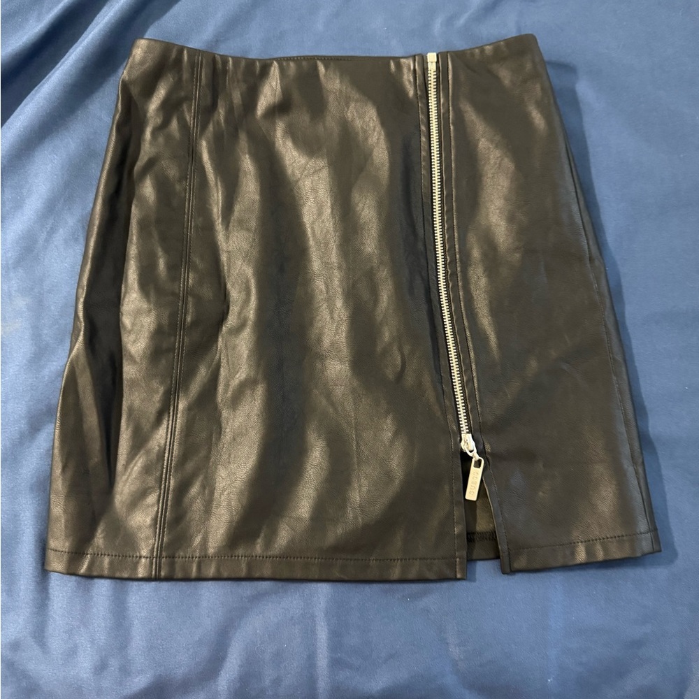 Guess Silver Asymmetrical Pencil Skirt Mini